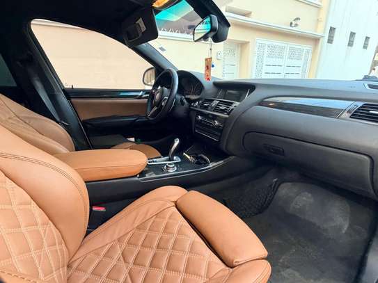 BMW X4 image 11