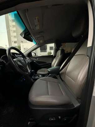 Hyundai Santafe 2018 image 11
