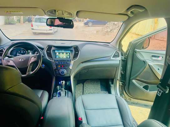 Hyundai Santafee 2018 diasel 2.0 image 4