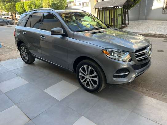 Mercedes GLE 350 2017 4Matic image 12