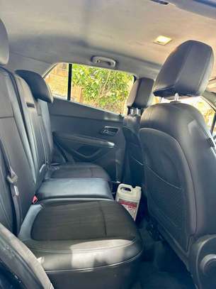 Chevrolet trax image 4
