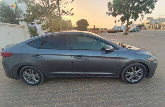 HYUNDAN ELANTRA 2017 image 1