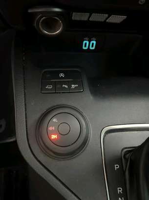 FORD RANGER image 4
