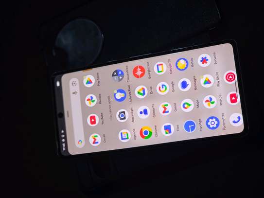 Google pixel 7 Pro 128GB 12GB ram image 4