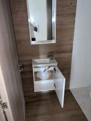 Duplex F5 Neuf au Point E image 2
