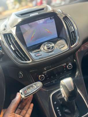 FORD ESCAPE TITANIUM version 4*4 2014 image 12