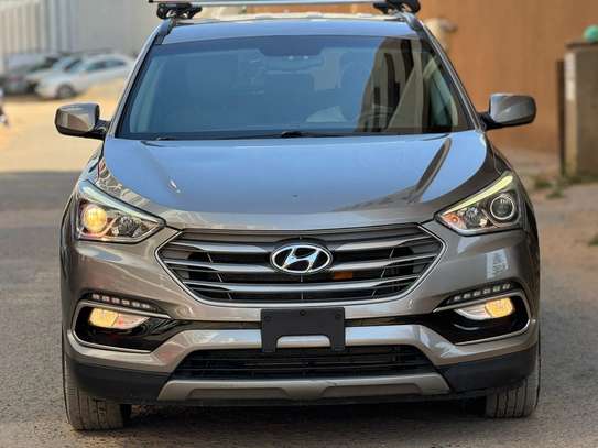 Hyundai santafe 2017 image 1