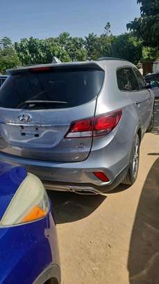 Hyundai Santa Fe 2017 image 4