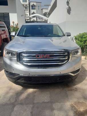 Gmc Acadia image 1