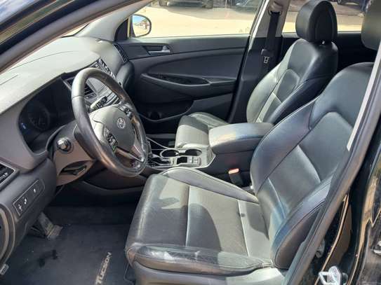 Hyundai tucson 2017 image 5