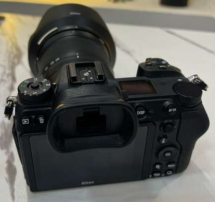 Nikon Z7 objec 24-70mm f4s image 2
