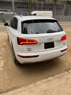 AUDI Q5 TFSI QUATTRO 2018 image 6