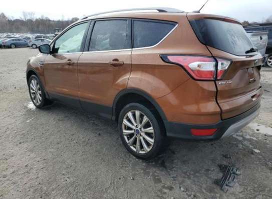 FORD ESCAPE TITANIUM 2017 image 5