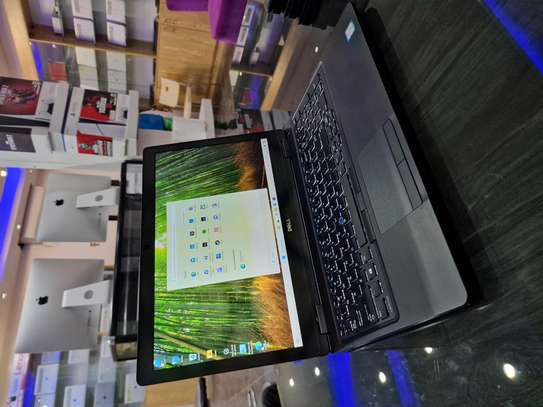 Dell 5580 core i7 nvidia 2Go image 4