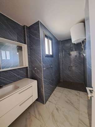 appartement f4 à louer fann hock image 10