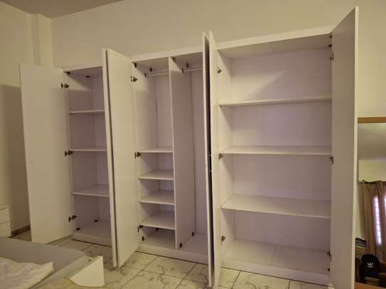 Armoire 6 battants blanche image 5