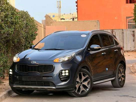 Kia SPORTAGE image 2