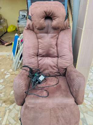Fauteuil médical electrique image 5