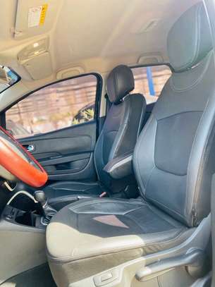 Renault qm3 2018 image 4