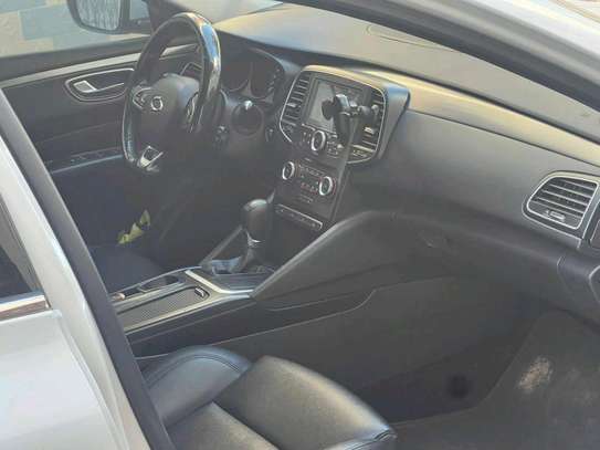 Renault sm6 image 3