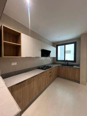 Appartement à louer à Fann Hock Dakar avec vue mer image 11