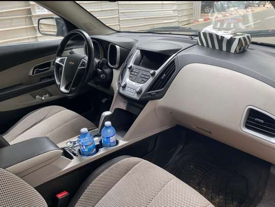 Chevrolet SUV bleu foncé automatique essence image 11