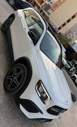Mercedes GLB 250 2021 image 3