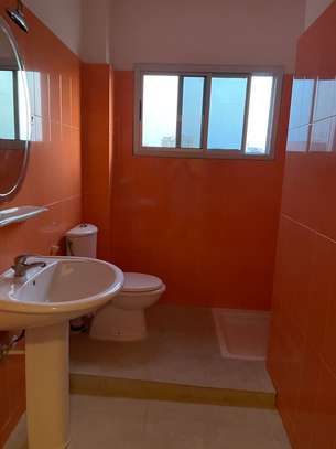 Appartement F4 meublé à louer à Ngor image 11