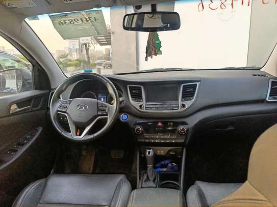 Hyundai Tucson Full Options image 8