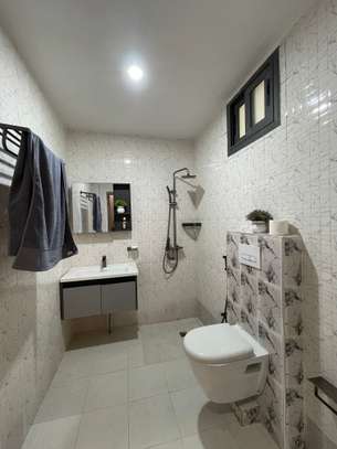 APPART MEUBLE 2CH+SALON image 7