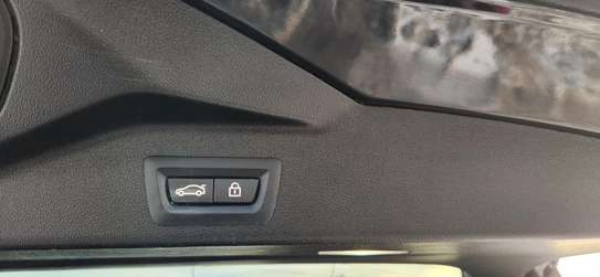 BMW X5 image 8