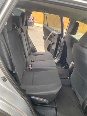 Toyota Rav 4 2017 image 5