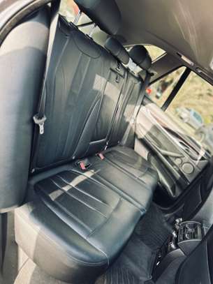 BMW X5 année 2016 image 10