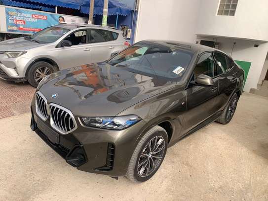 BMW X6 2025 image 1