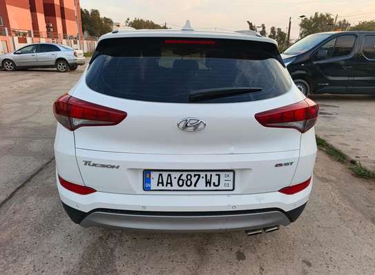 Hyundai Tucson 2017 image 2