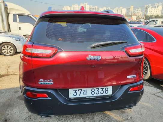 Jeep Cherokee image 1