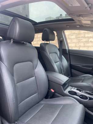 Hyundai Tucson 2017 full option image 8