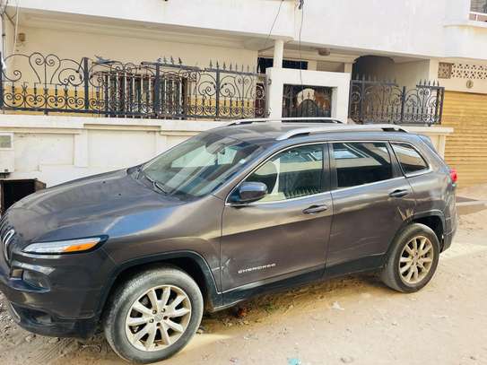 Jeep cherokee limited 2015 v6 image 3