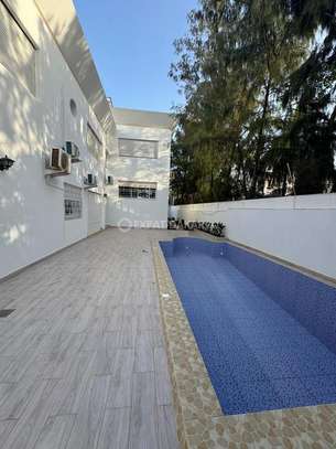 Grande maison a louer aux Almadies image 2