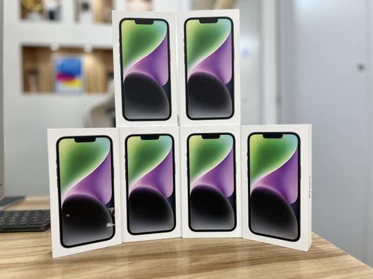 iPhone 14 image 1