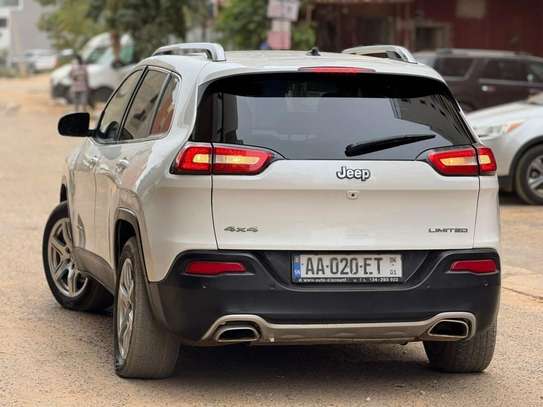 JEEP CHEROKEE image 8