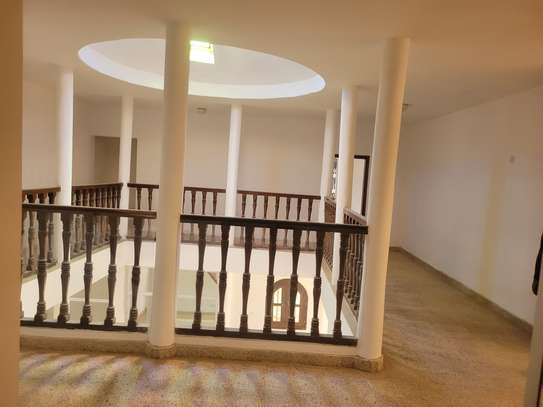 Villa à louer par mois image 6
