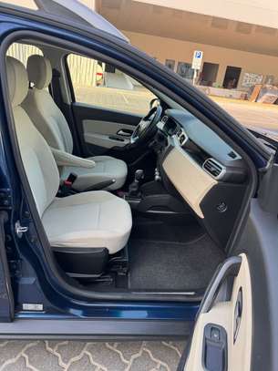 Renault sister 2018 image 3