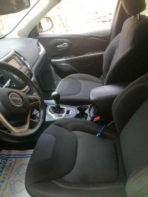 Jeep Cherokee 2016 image 6