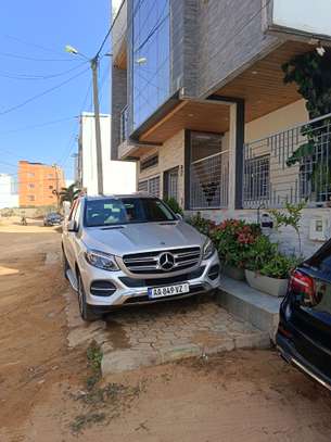 Mercedes GLE 250d image 6