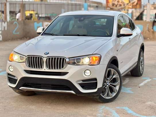 2018 BMW X4 XDRIVE FULL OPTION image 12