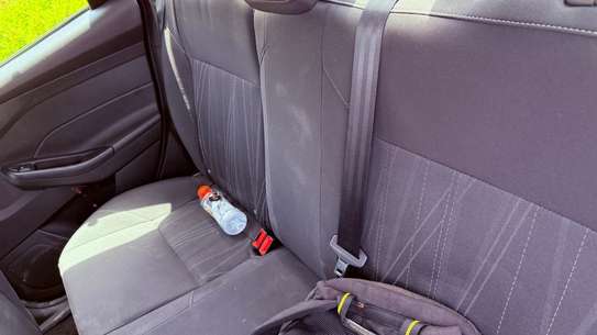 Ford focus titanium image 3