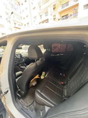 BMW X4 2020 image 12