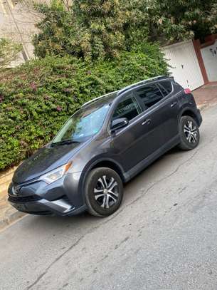 TOYOTA RAV4 image 4
