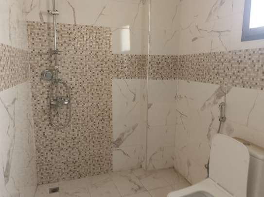 Louons espace commercial de 300m2 sur la VDN image 6
